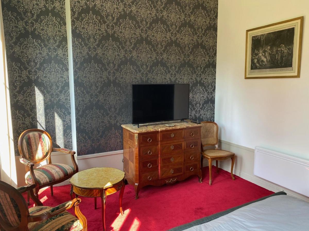 Le Castel De Brehemont Bed & Breakfast Bagian luar foto