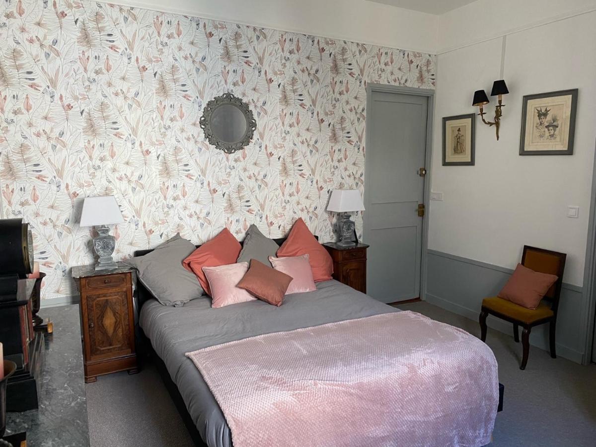Le Castel De Brehemont Bed & Breakfast Bagian luar foto