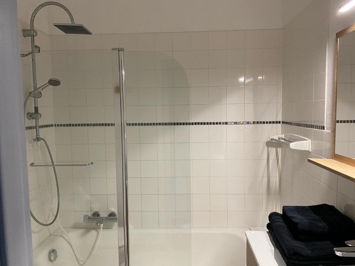 Le Castel De Brehemont Bed & Breakfast Bagian luar foto